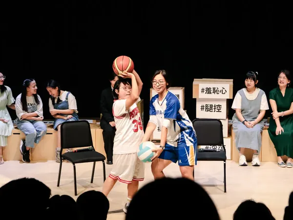 勵馨表演 — 8